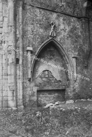 ABBEY KNOCKMOY TURLOUGH O'CONNOR'S TOMB IN CHANCEL